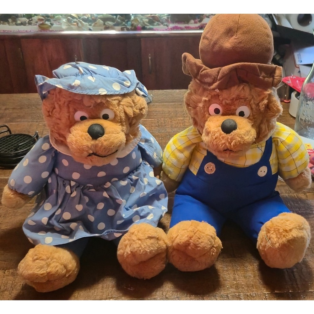 Vintage Berenstain Bears Plush Set Papa Mama Bear Chosun 1980s 1990s Toy